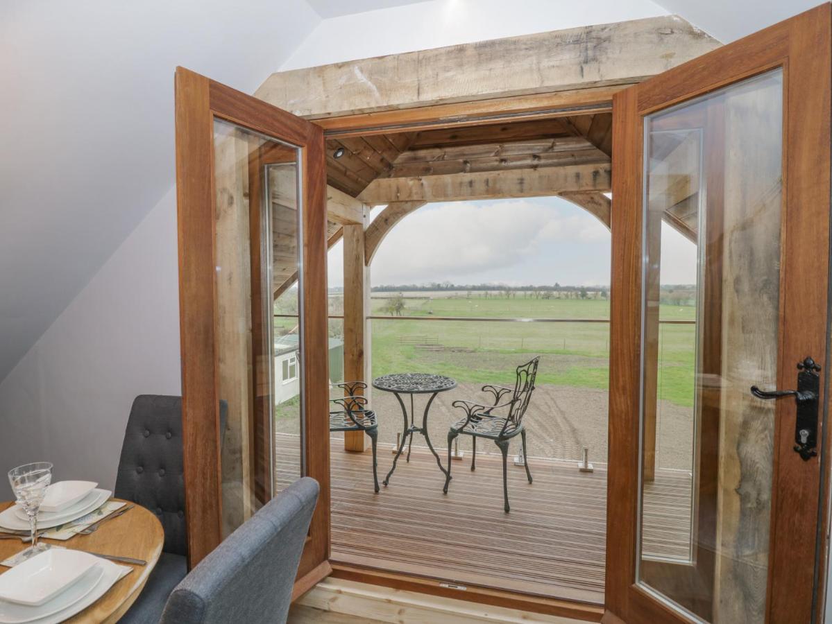 Hallgarth Farm Holiday Lodge Pershore Exterior foto